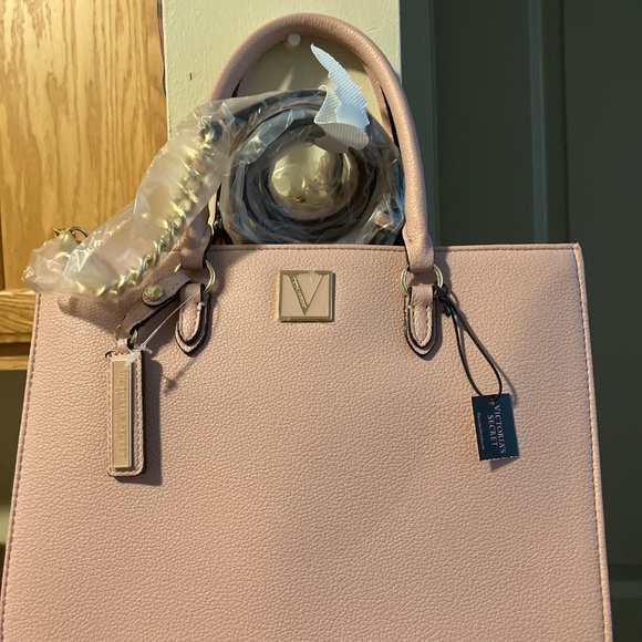 VS NWT light pinkish/plum colored Purse - Picture 5 of 7